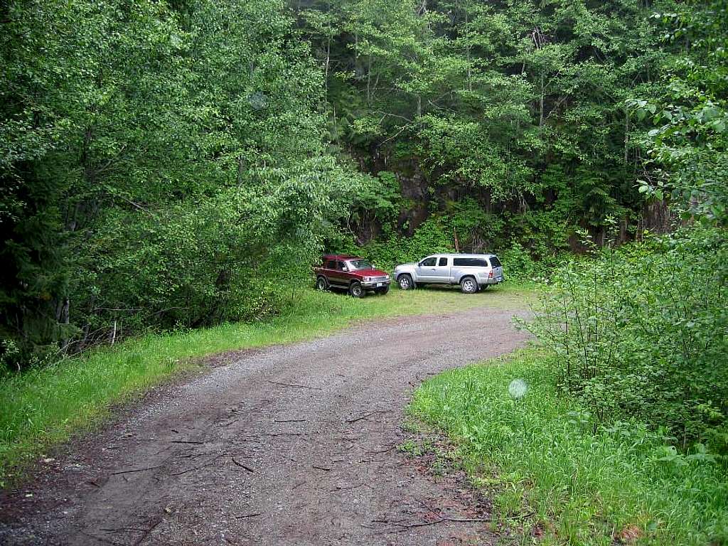 TH parking for Purcell Mtn