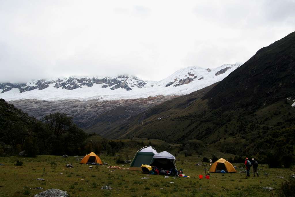 Campsite at Parla/Tuctu