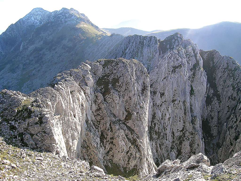 Anboto ridge seen from Alluitz
