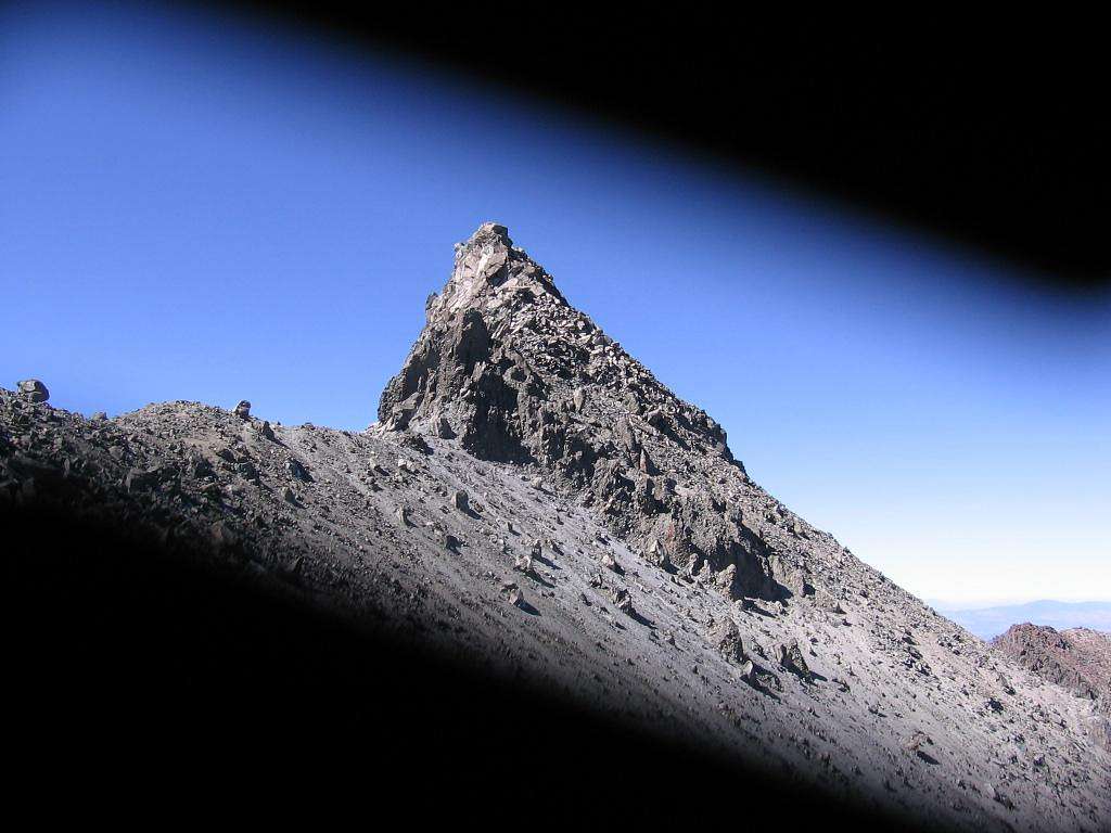 Pico de Fraile Summit