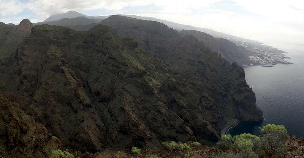 The Cliffs at Los Gigantes