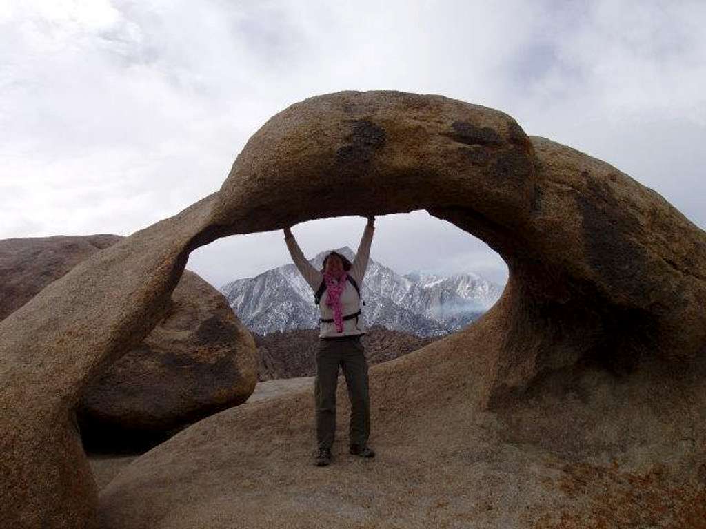 Holding up Mobius Arch