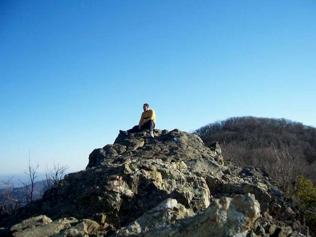 Sitting atop Bearfence Rocks