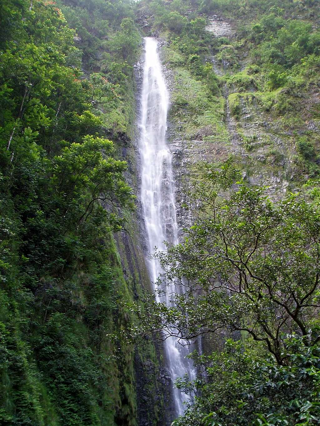 400' waterfall
