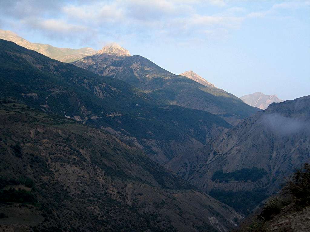 Nomarestagh Valley