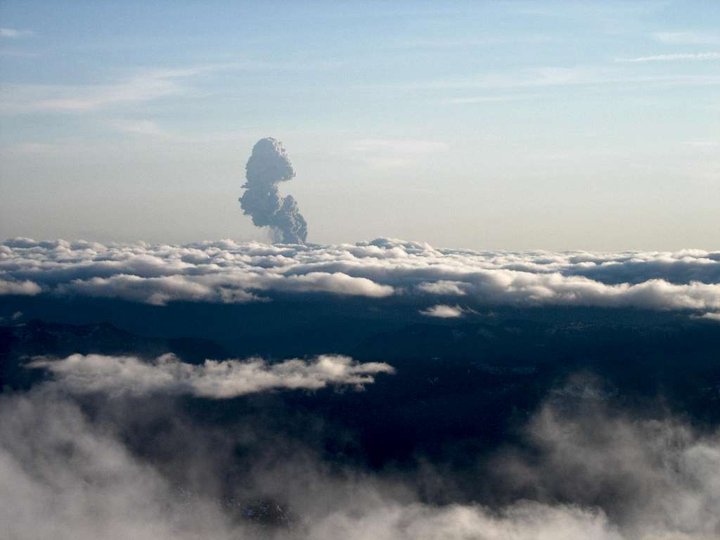 Mount Saint Helens Eruption from Mt. Rainier