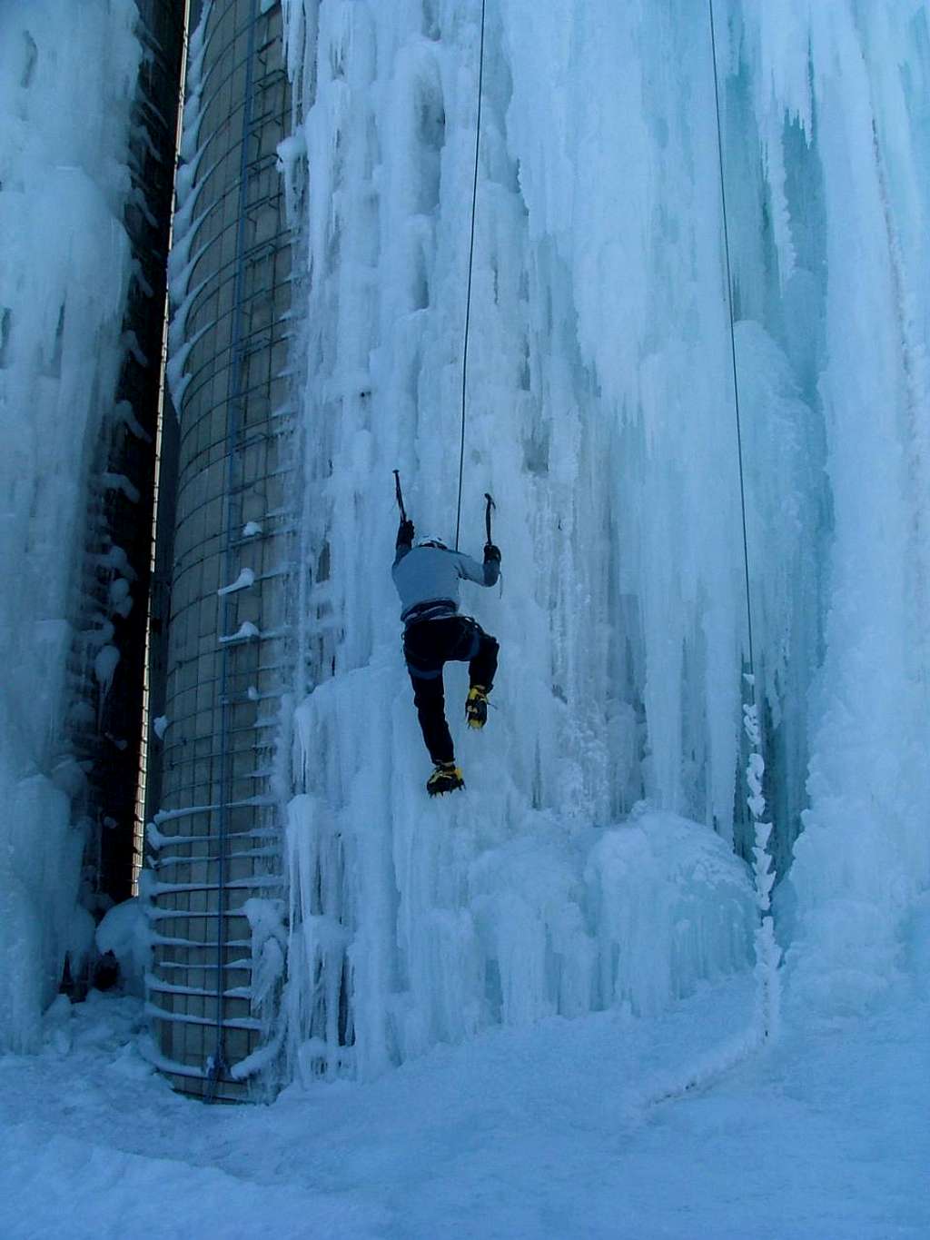 Silo Climbing