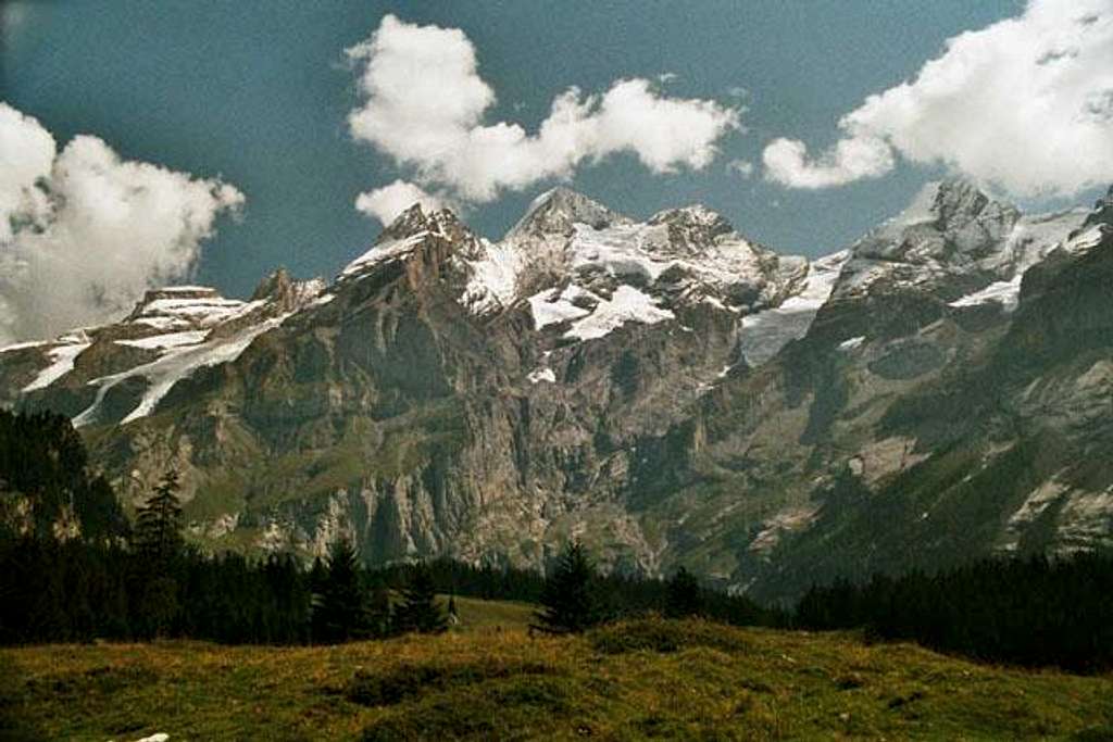 The massif of Blüemlisalp...