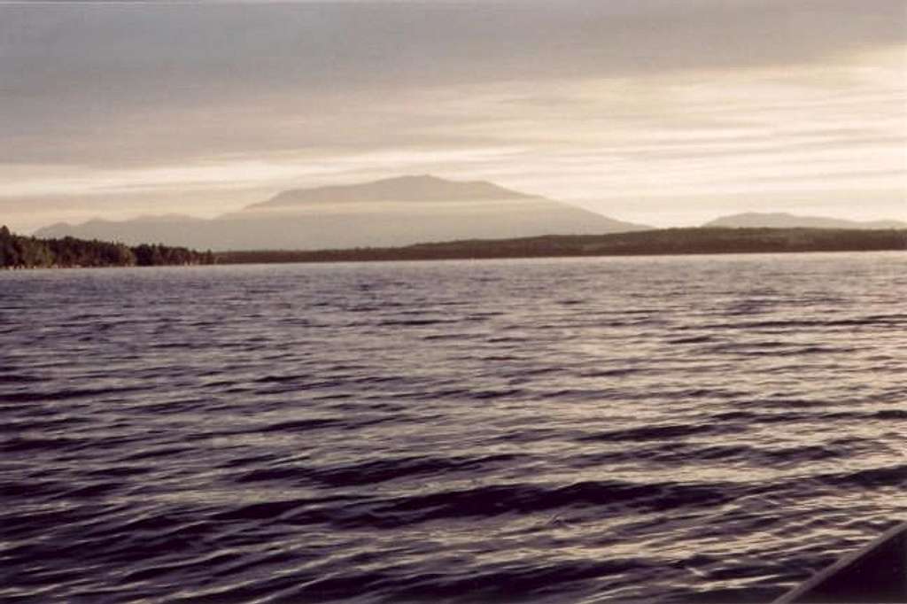 North Twin Lake Katahdin dawn...