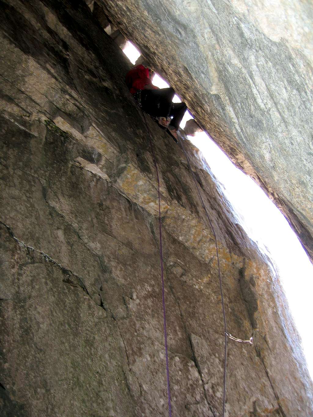 Scotty Nelson leads through the first chimney on the Winter Chimney