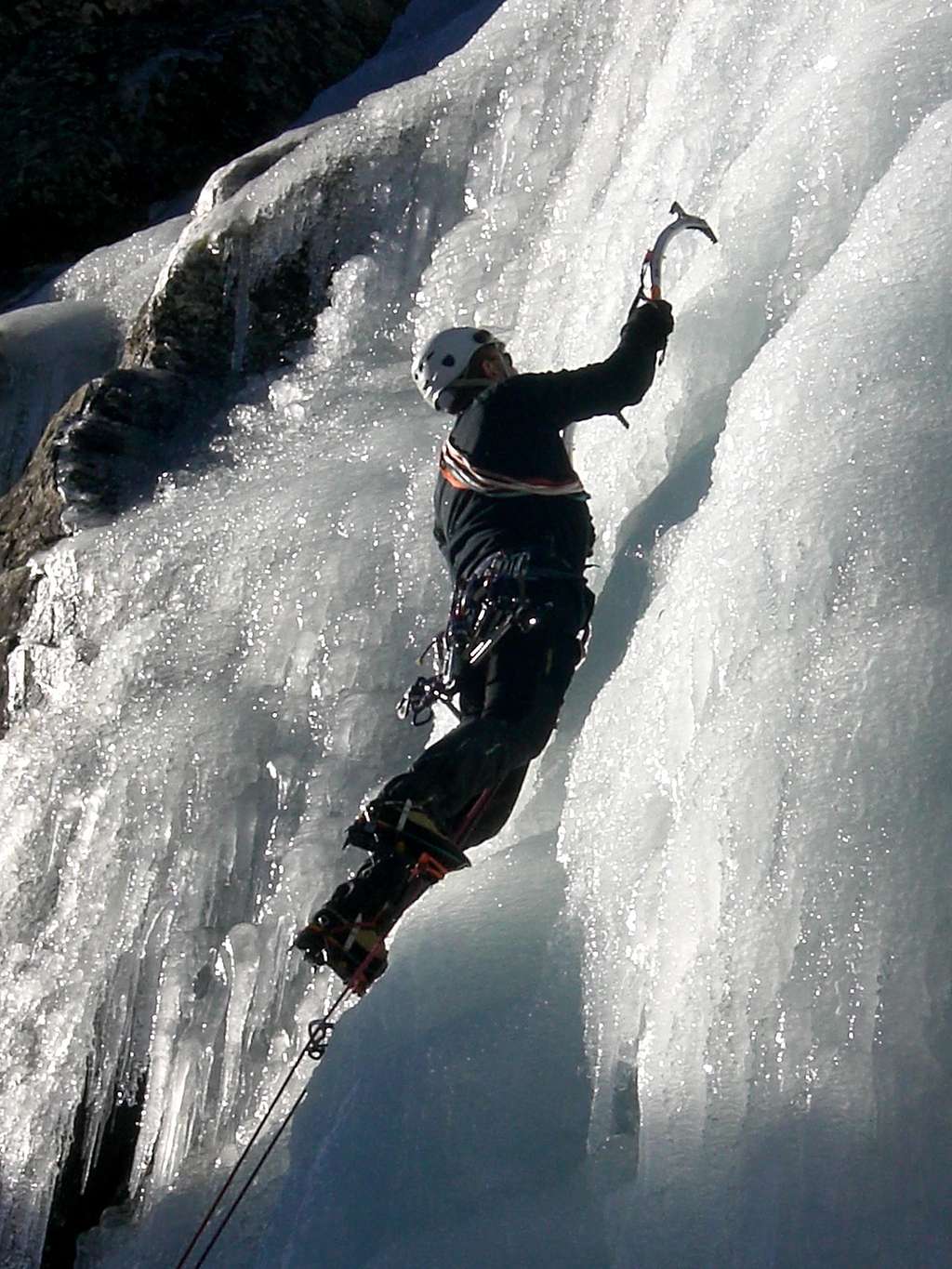 Ice climbing in Valnontey