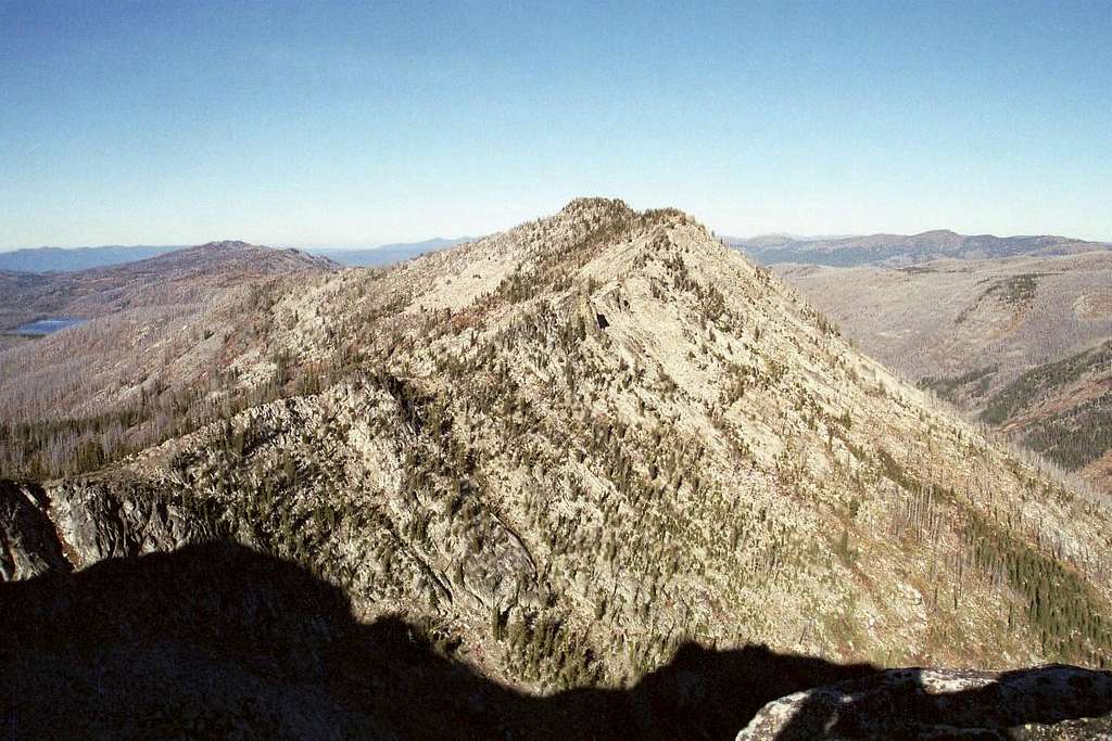 Bruin Mountain, North