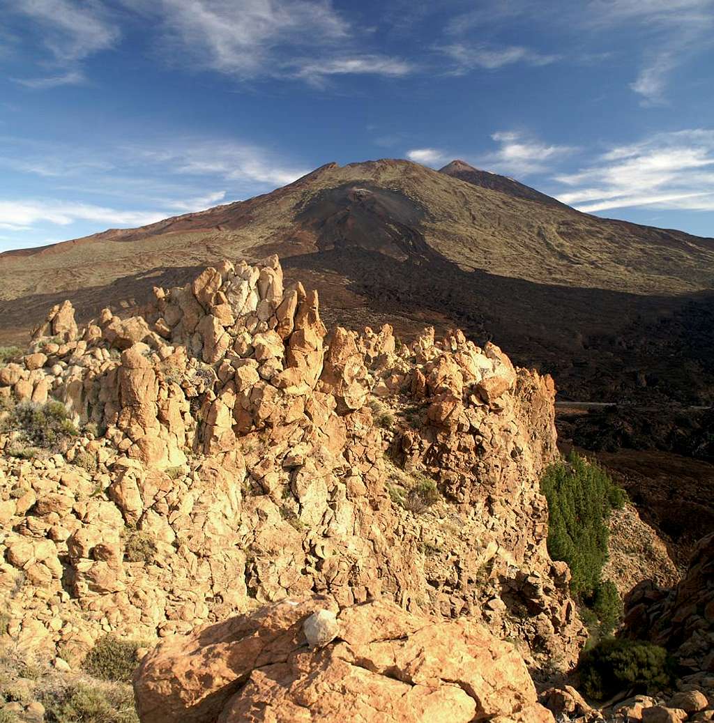Summit View towards Pico Viejo