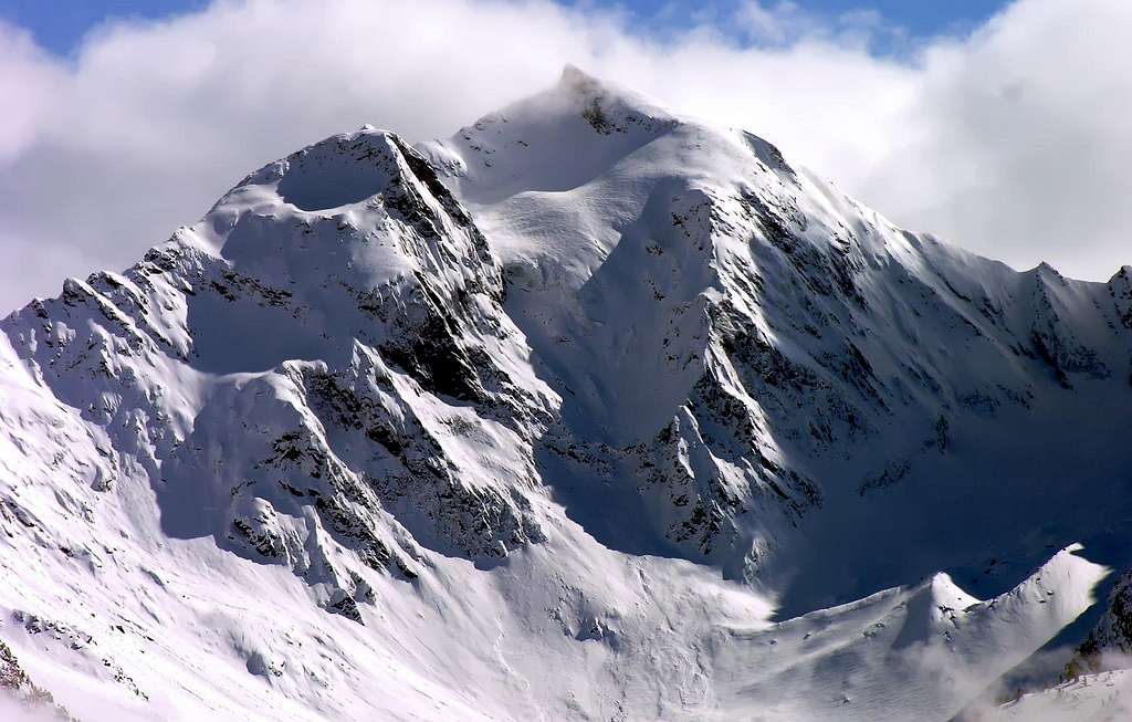 La parete nord del Monte Paramont (3301 m)