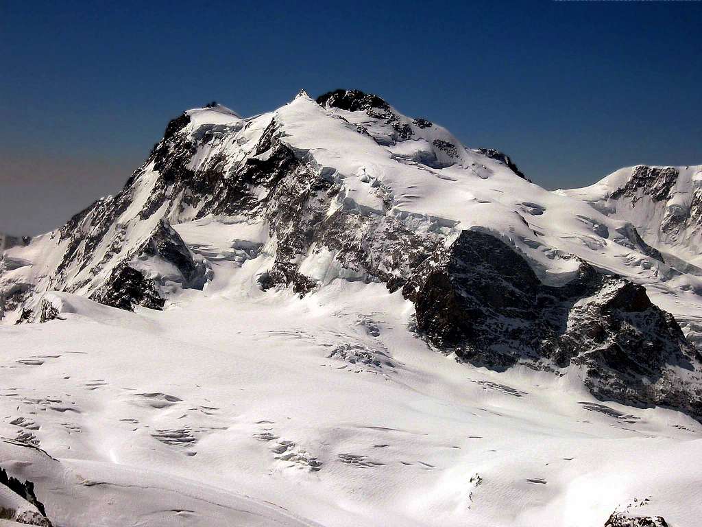 Nordend and Dufour seen from Alphubel.