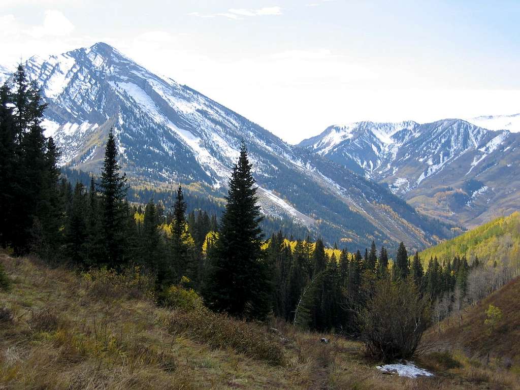 Whitehouse Mountain from Lost Creek Trail