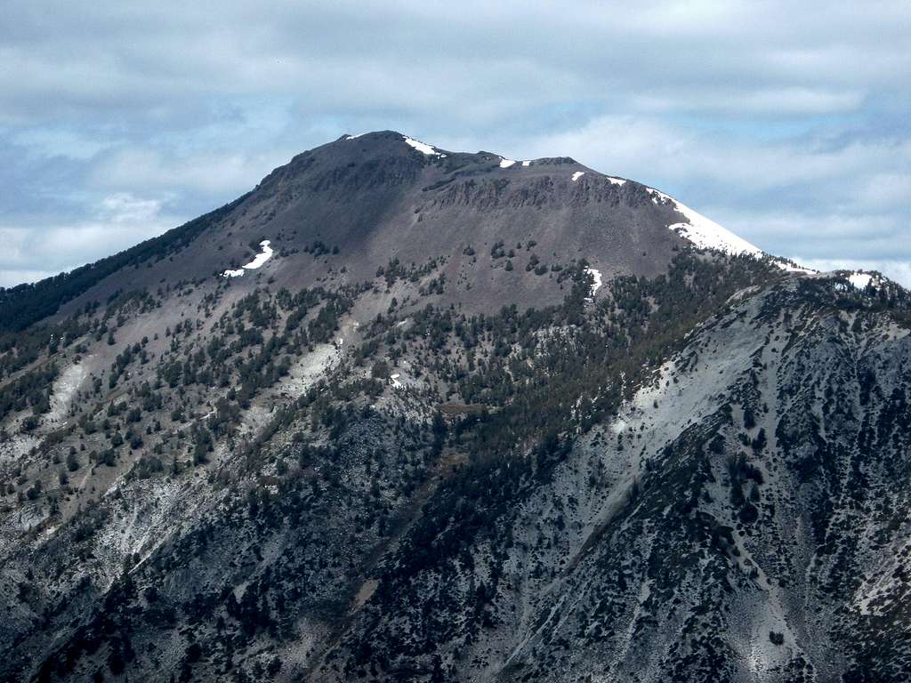 Zoom shot of the top of Mount Rose