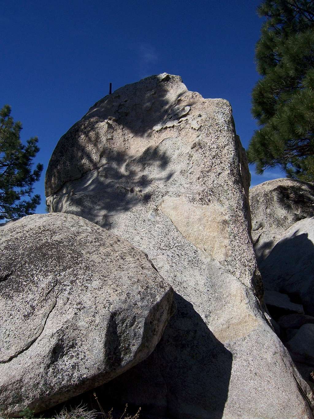 Summit boulder