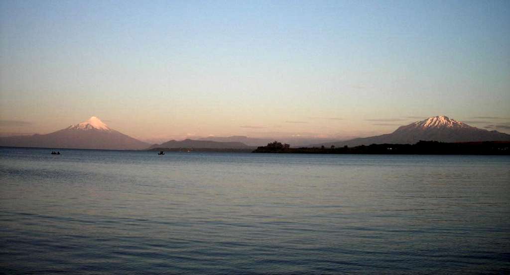Volcanoes Calbuco / Osorno