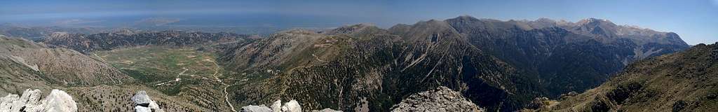 180° Summit Panorama Gingilos