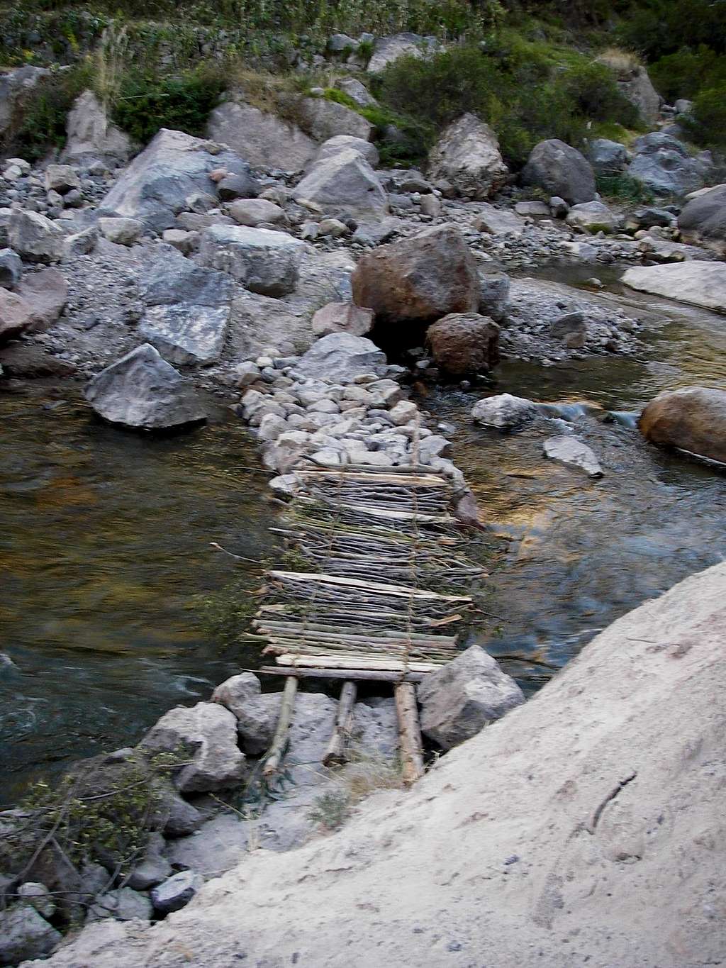 Seasonal Footbridge Over the Mungi River