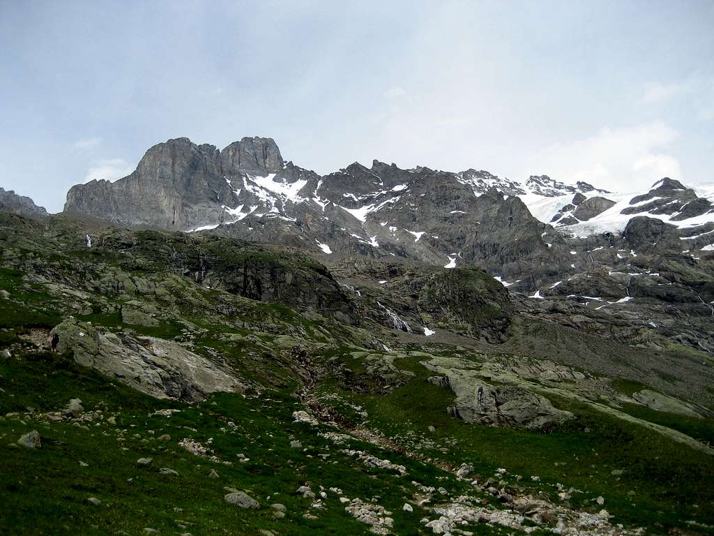 View of the Normal route area from the hut