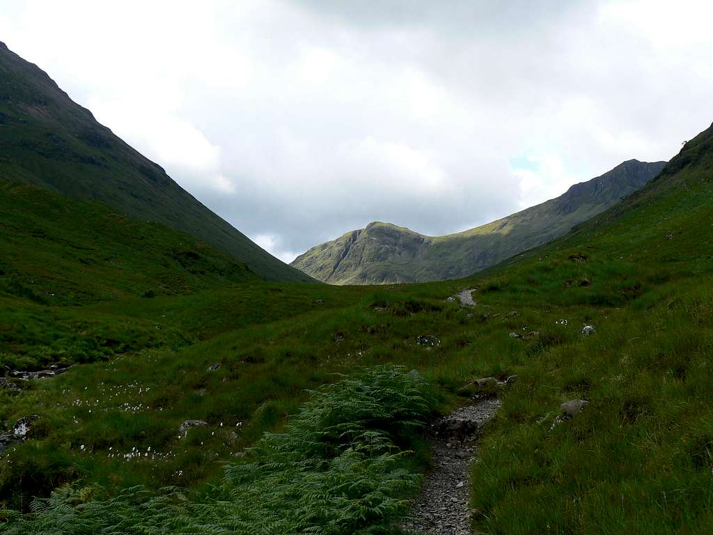 Looking up through the Lairig Eilde