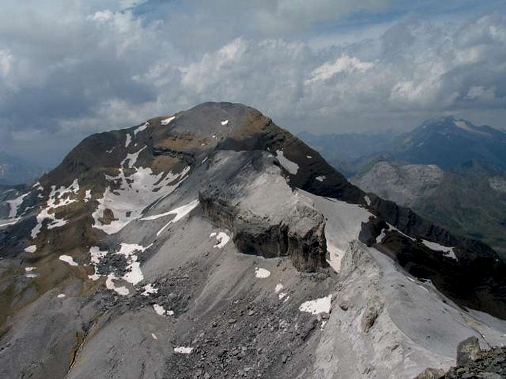  Le Taillon (3144m) and...