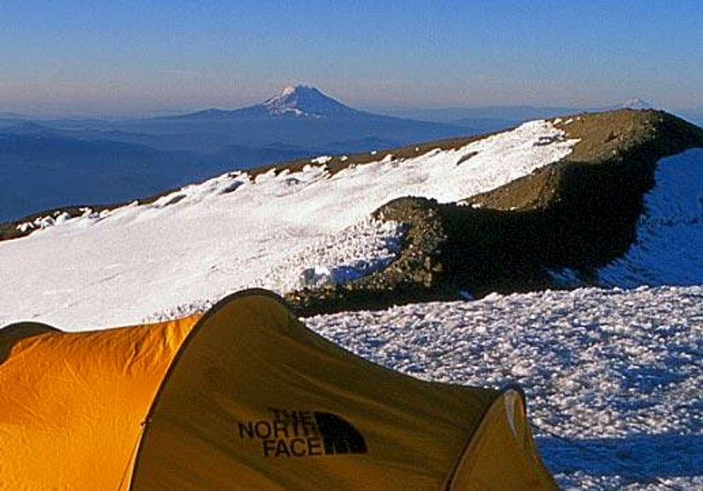 Camping at Columbia Crest, Mt Rainier