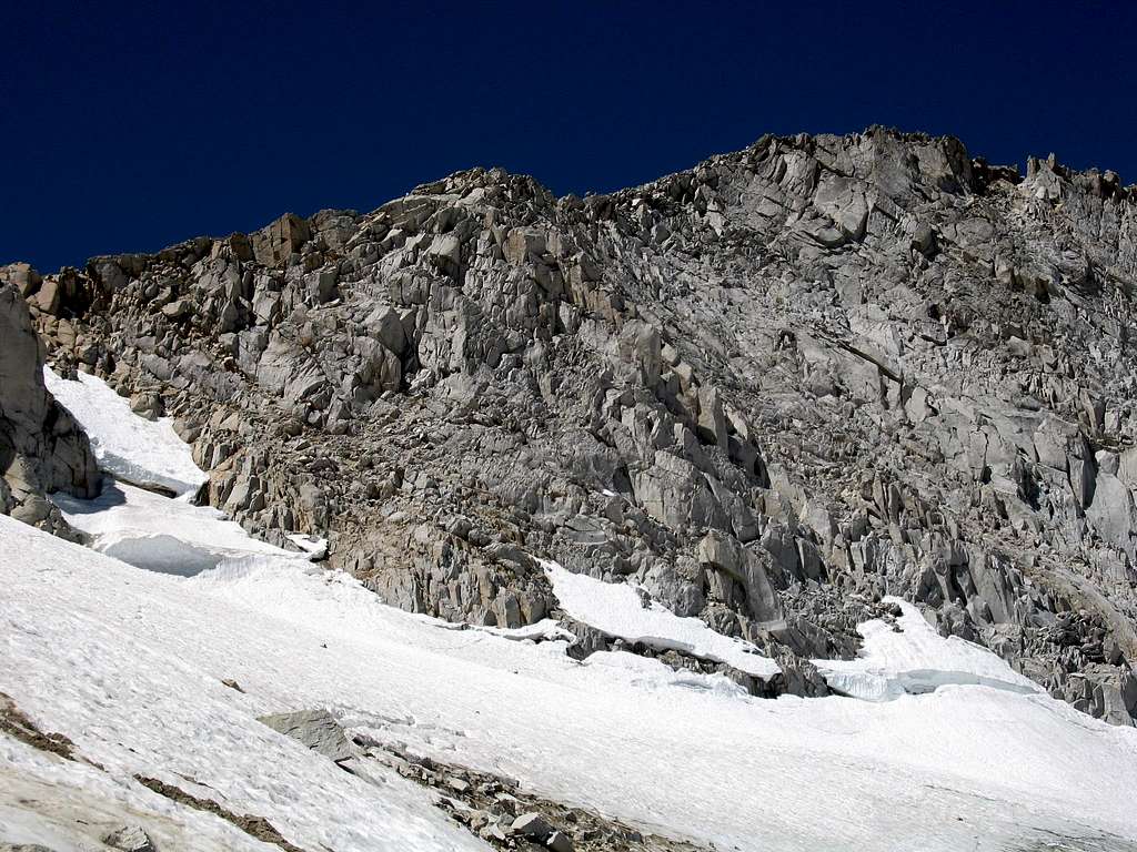 conness glacier and centrral couloir with its bergshrund, 07/19/2007