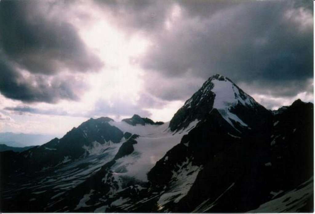 Gran Zebrù seen from Refuge...