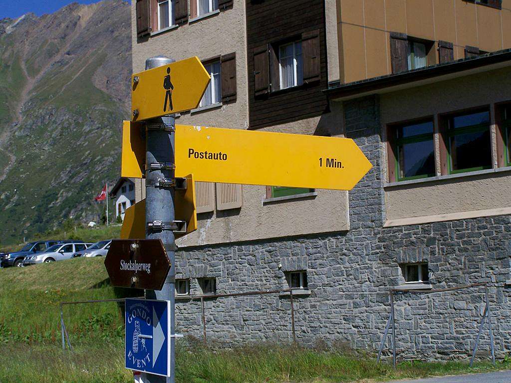Useful road sign