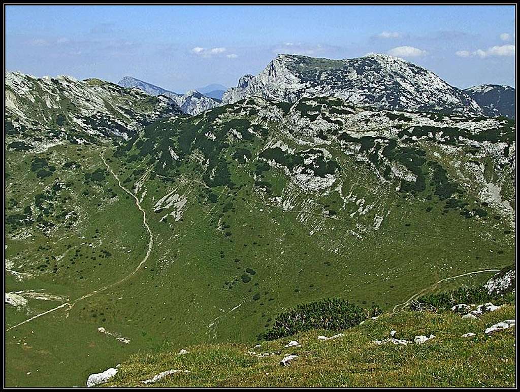 Veliki vrh and Korosica