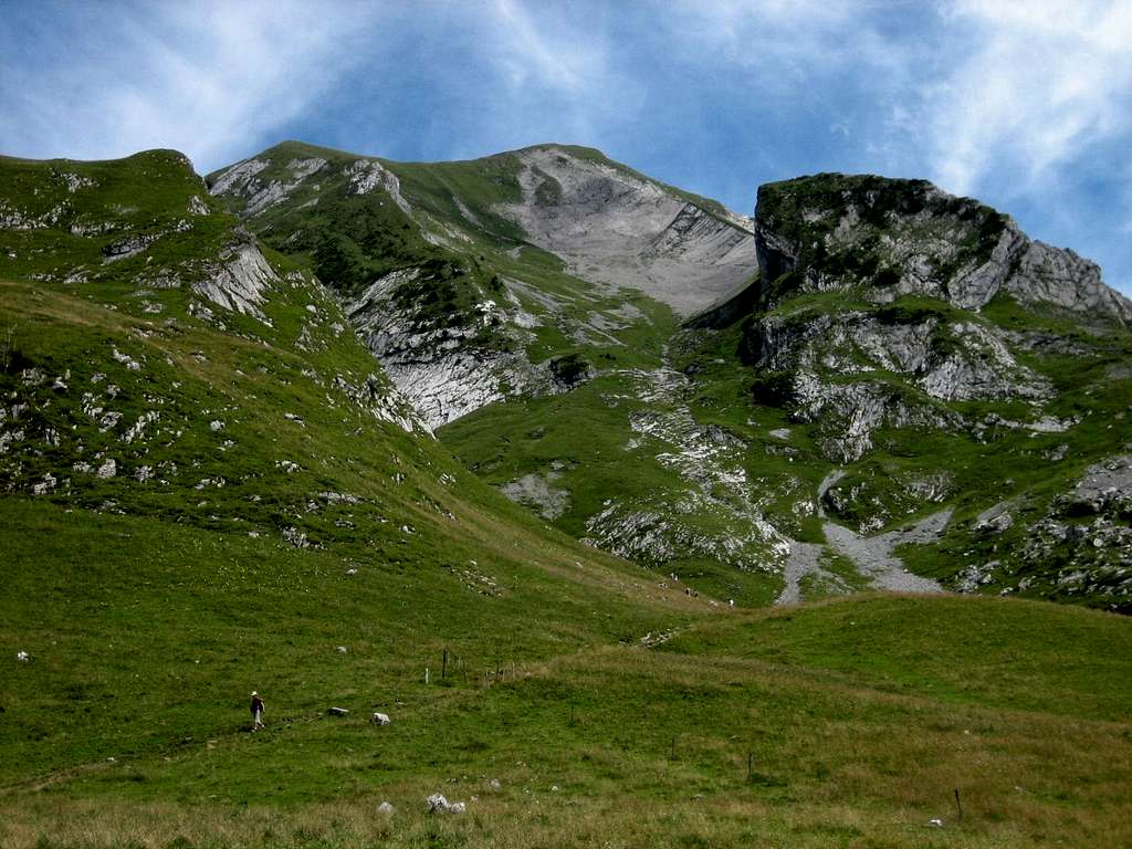Mont Charvin (2409m)
