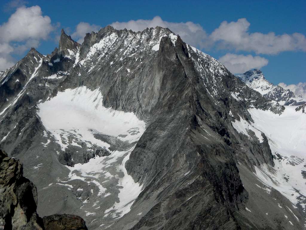 Aiguille de la Tsa and Douves Blanches ridge (CH)