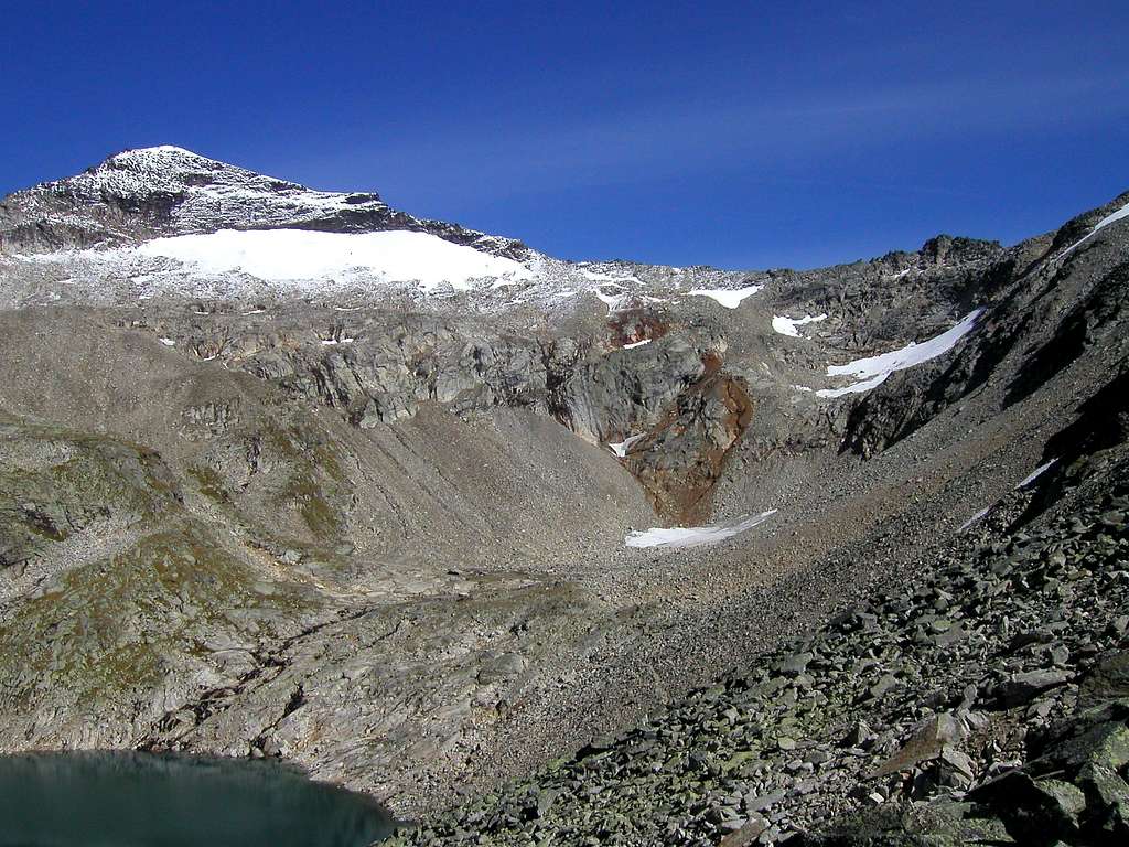 Hocharn, 3254m seen from the lake Zirsmsee, 2560m.
