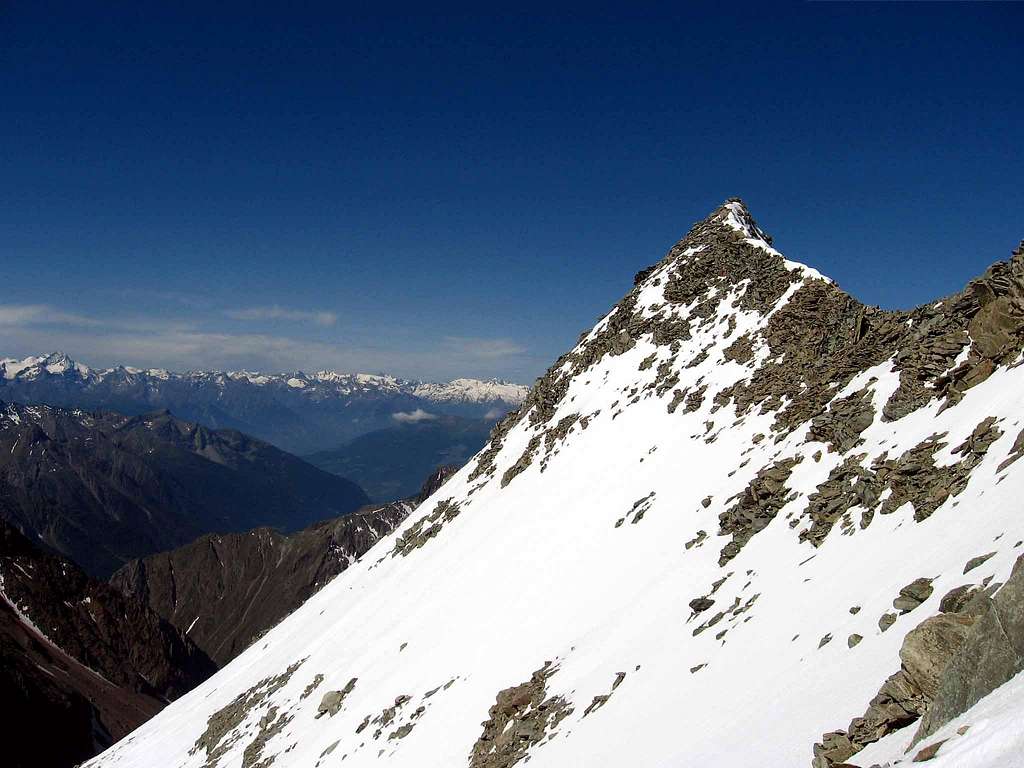 Petit Blanchen seen from Gran Becca di Blanchen.