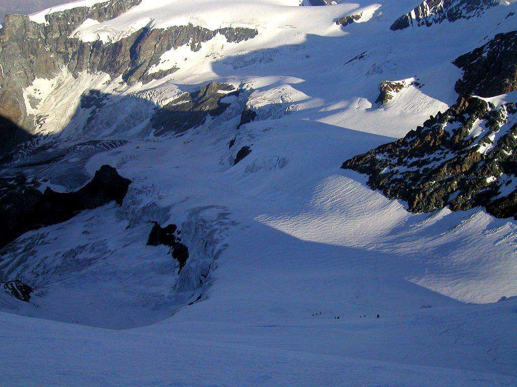 View down to the climbers on the west approach to Castor, 4226m.