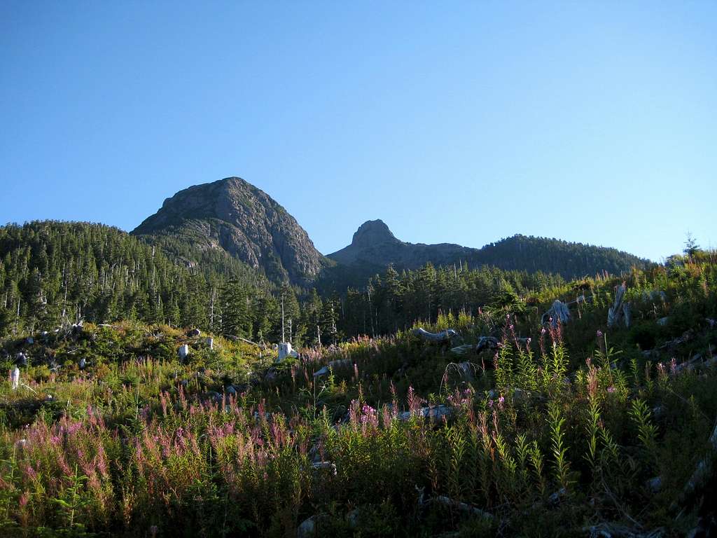 Pinder Peak and The Horn