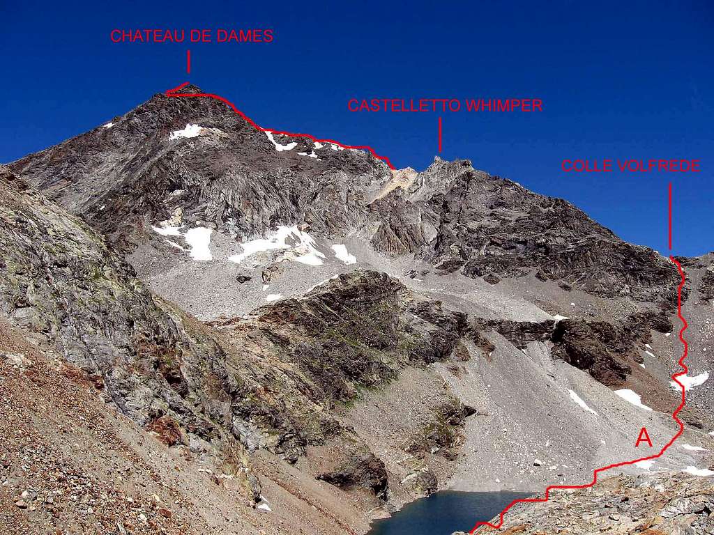 Monte Chateau de Dames.Gran Lago is visible on the bottom.