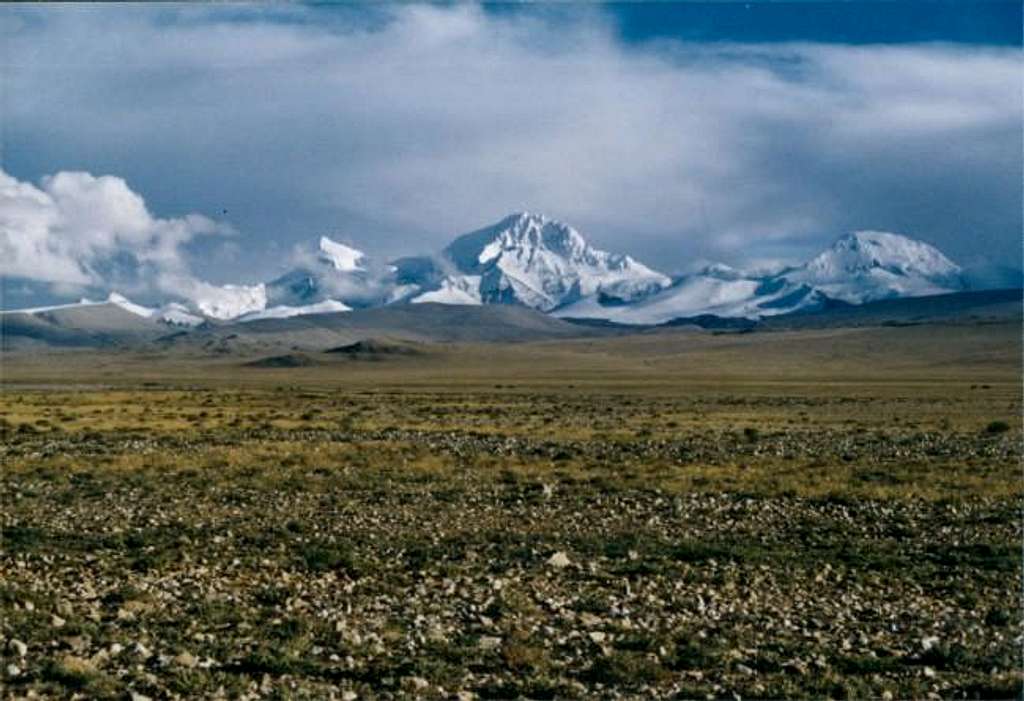 Mount Xixabangma, Tibet.
