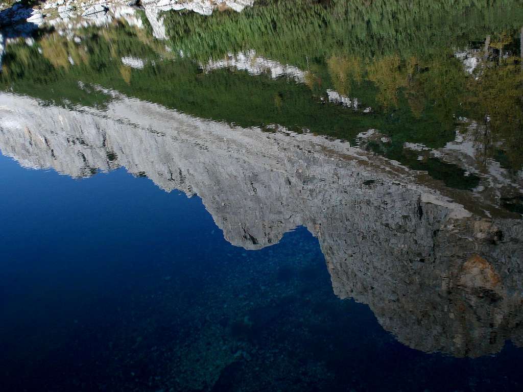 Triglav 7-Lakes Valley - Reflection in Double Lake