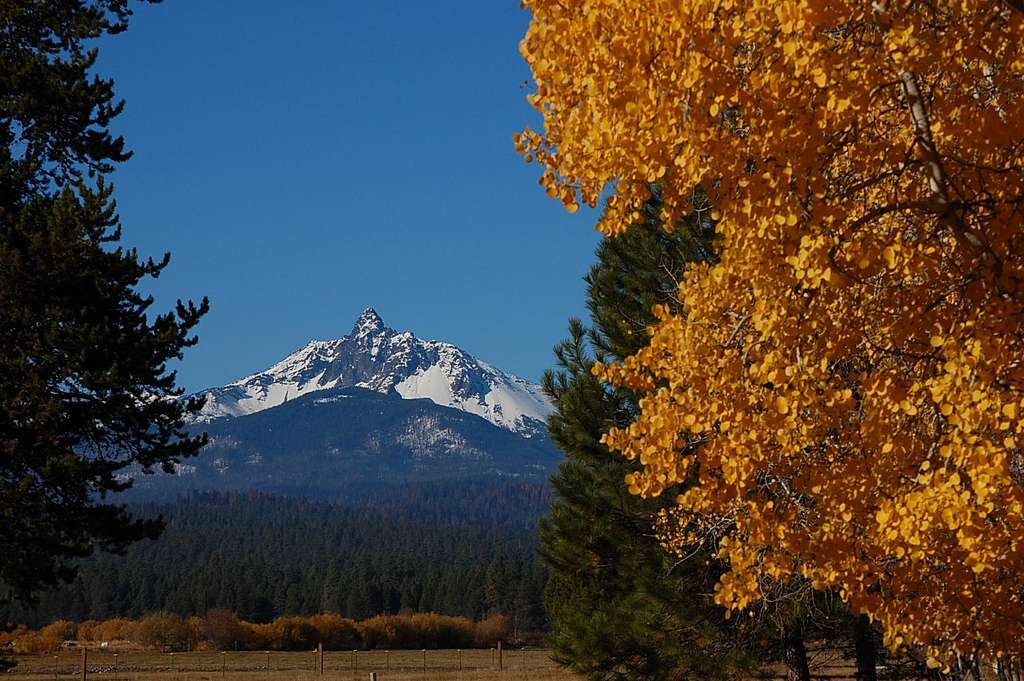 Mt. Washington from Black Butte Ranch