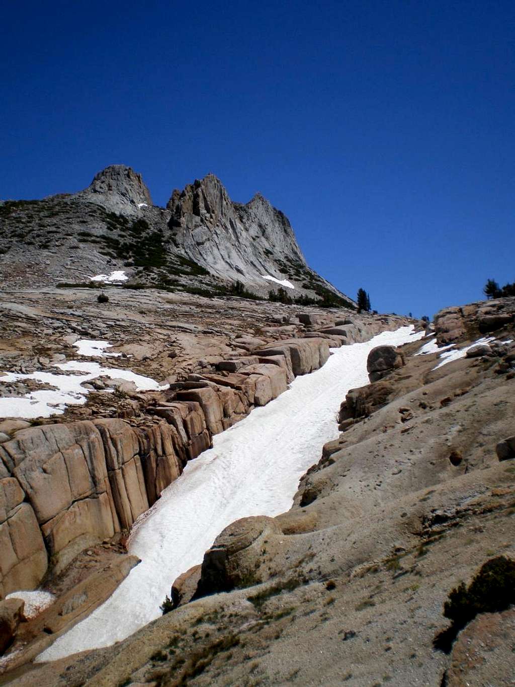 Echo Peaks from the Echo-Cathedral col