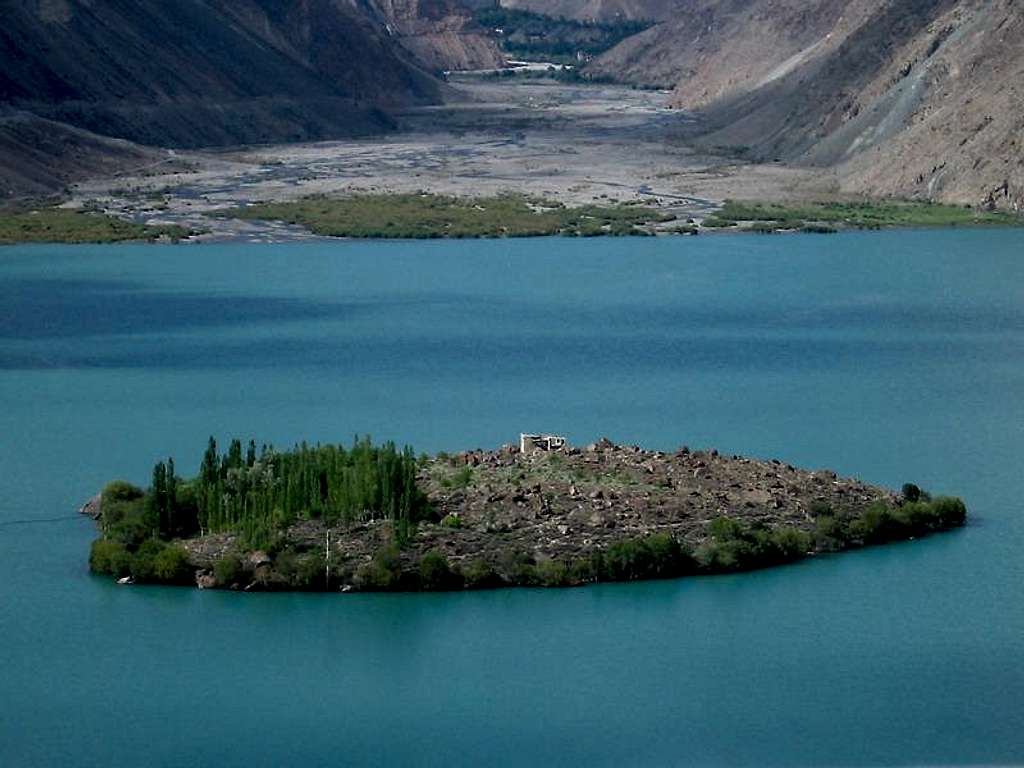 Satpara Lake, Skardu, Pakistan