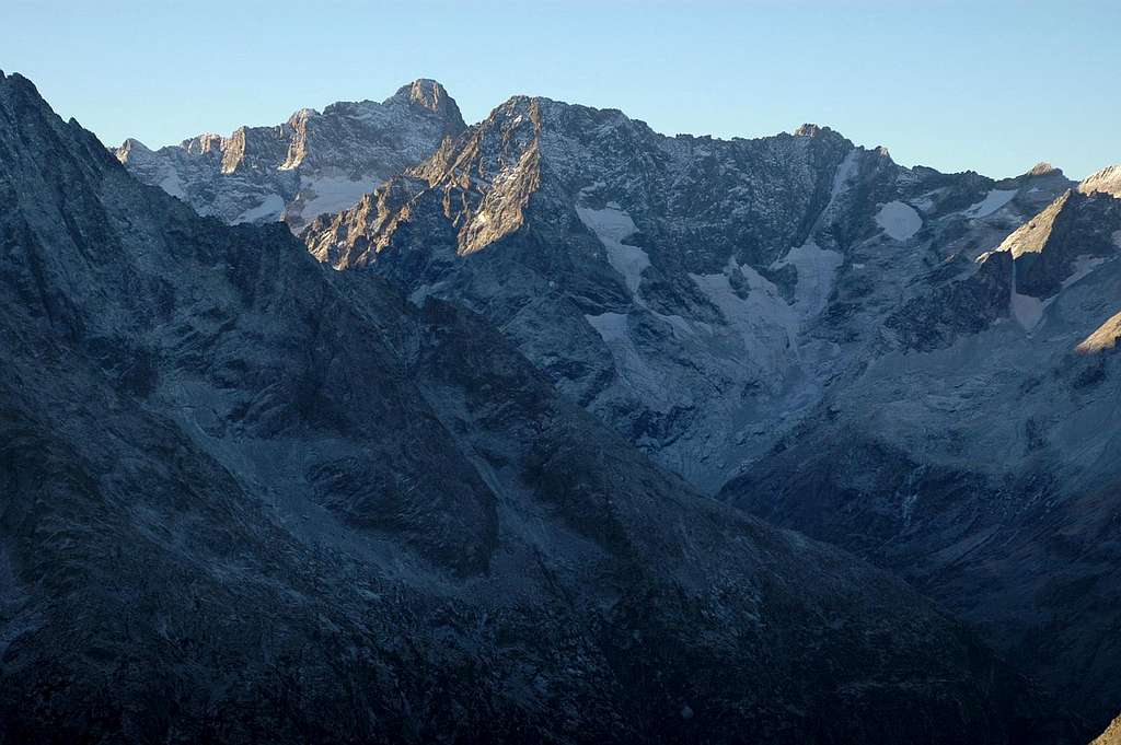 Olan, Aiguille d'Olan