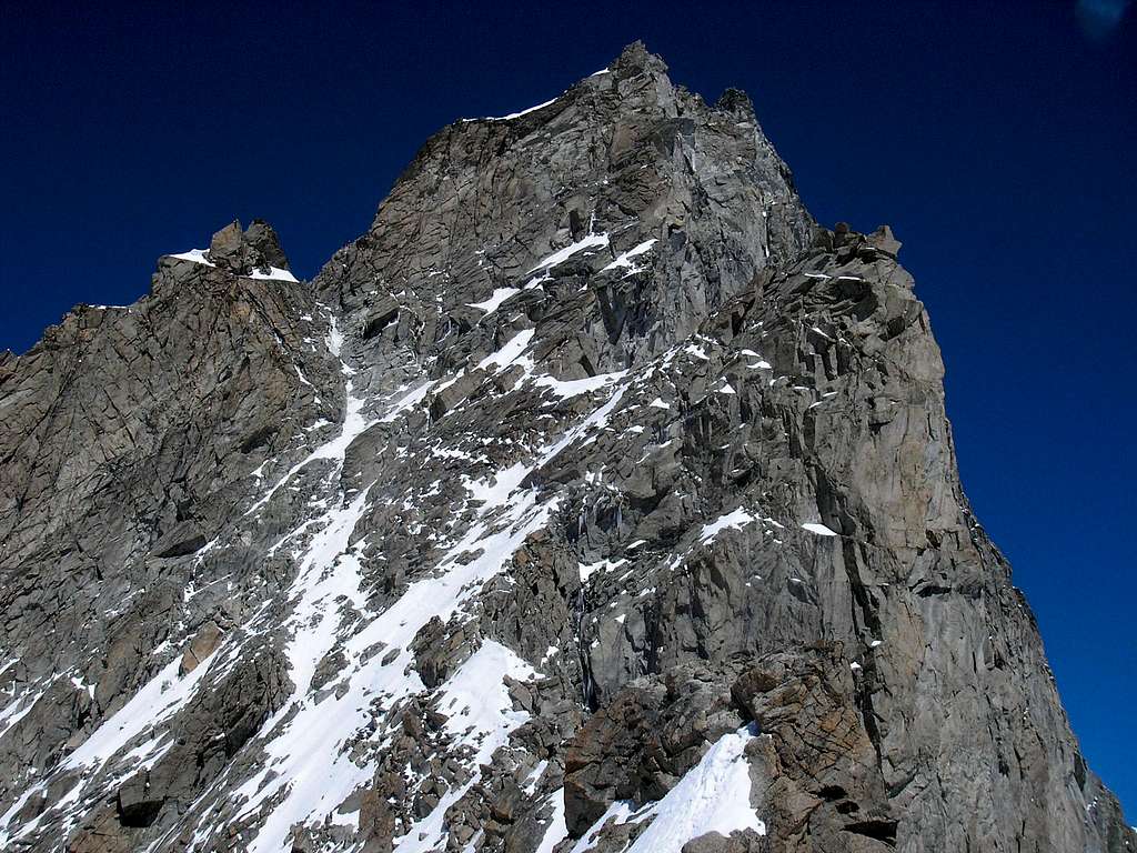 Ridge of Zinalrothorn 4221m