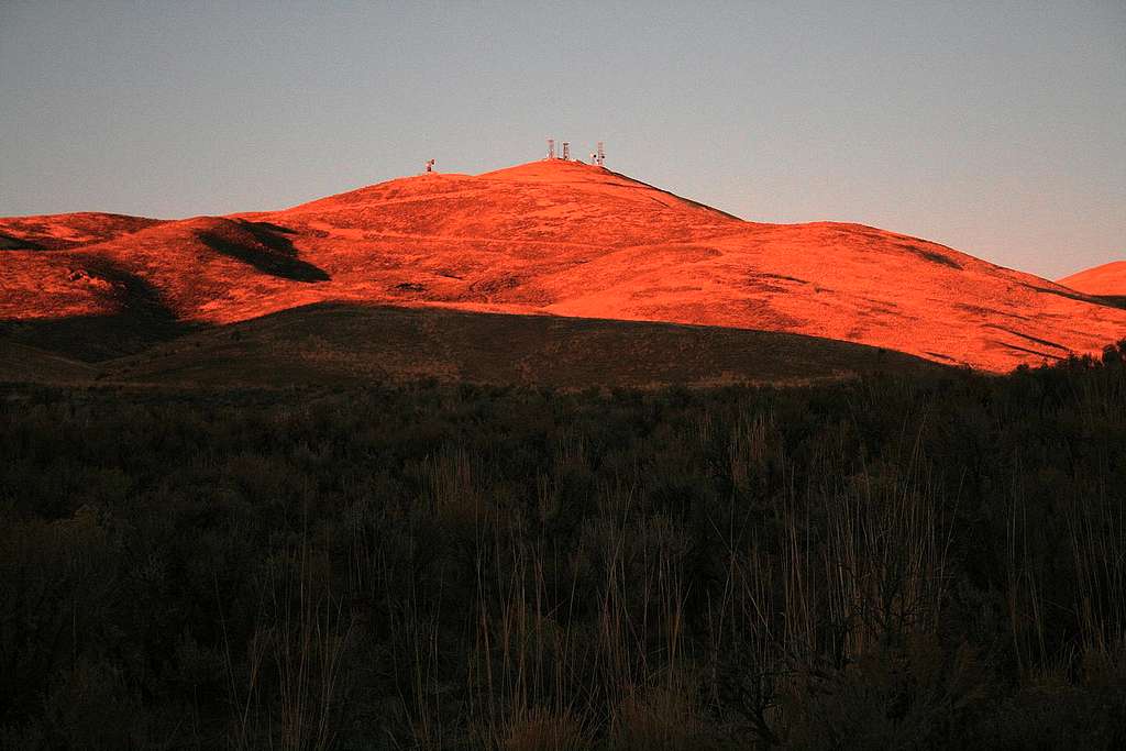 Elko Mountain alpenglow