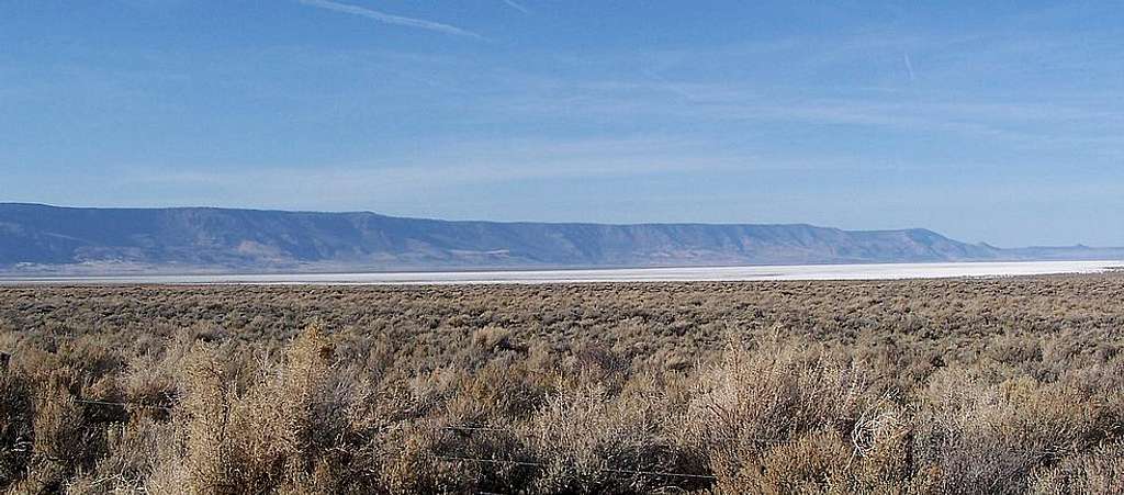 Looking across salt plains of Summer Lake