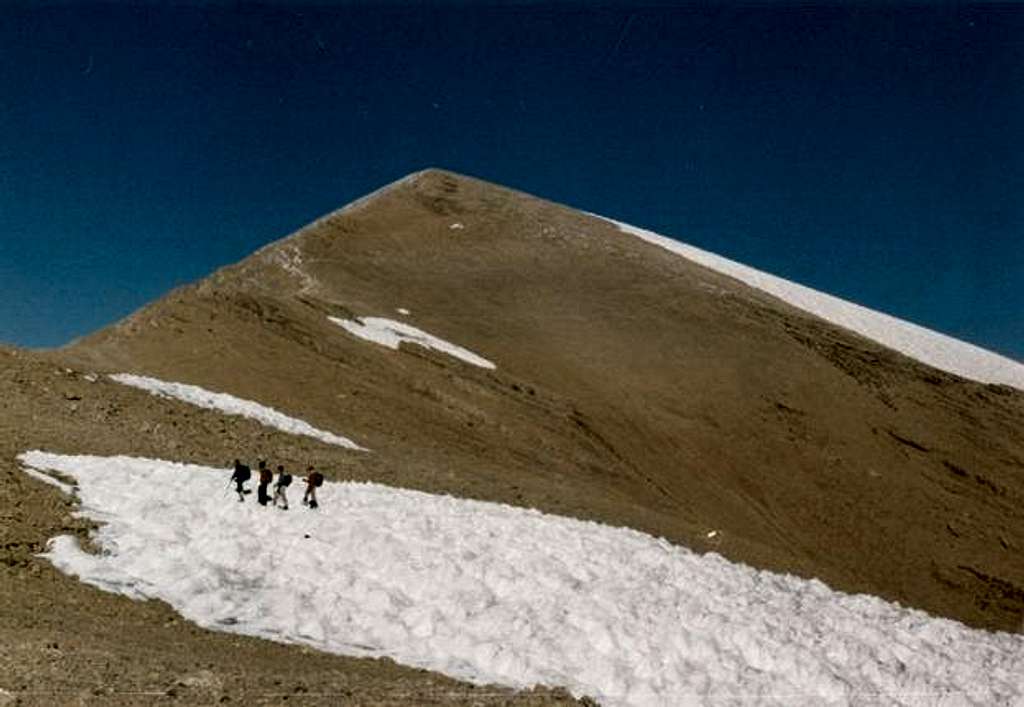Peak Houzdall 4360m